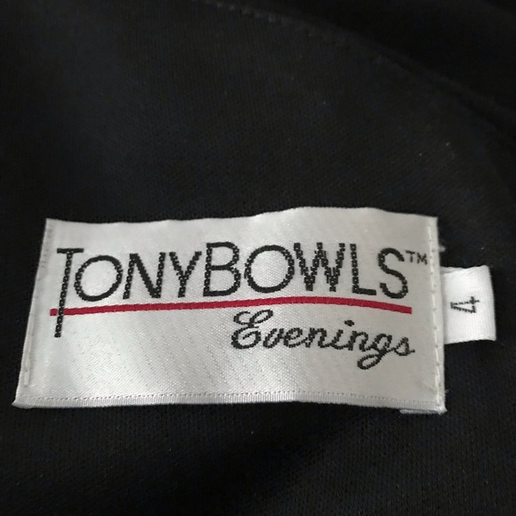 Tony Bowls Evening Gown - Picture 5 of 8